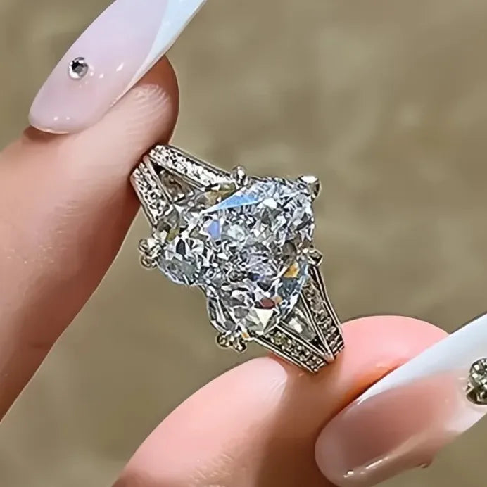 Elegant Heart Cubic Zirconia Wedding Engagement Ring for Women Silver