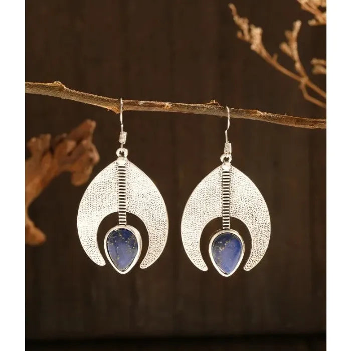 Retro Zinc Alloy Metal Hollow Leaf Pendant Long Drop Earrings for Women