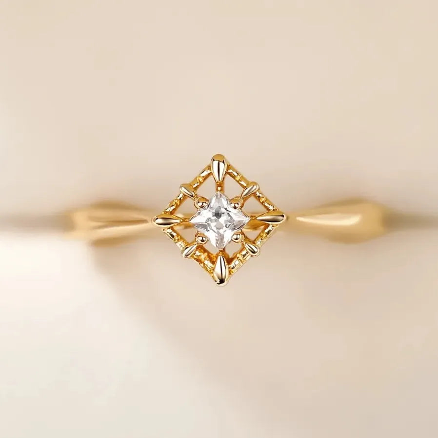 2022 Trendy Gold Brass Women's Wedding Band Ring with Cubic Zirconia