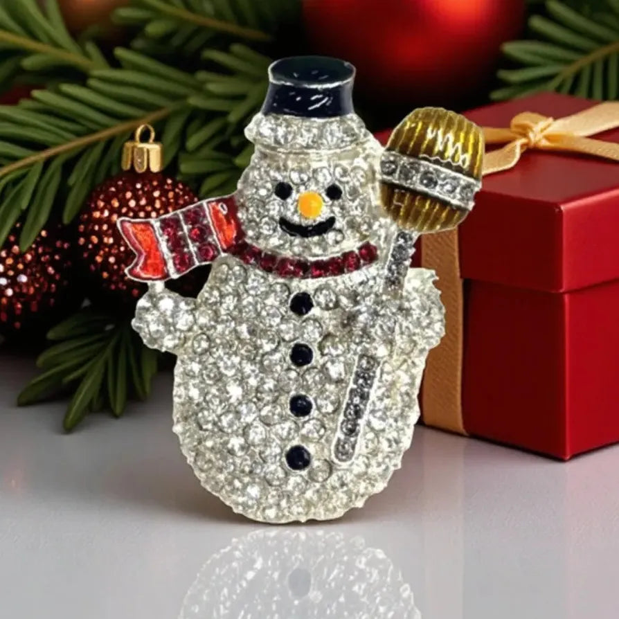 Elegant Christmas Snowman Brooch Pin Jewelry Gift for Men and Women