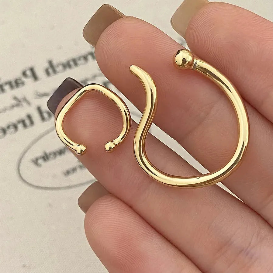 2Pcs Geometric Fake Piercing Cartilage Ear Clips for Women Stylish Jewelry