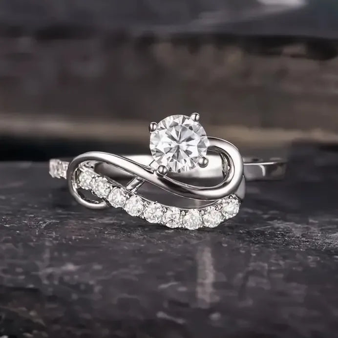 Cubic Zirconia Brass Wedding Band Ring for Women Elegant Fashion Jewelry