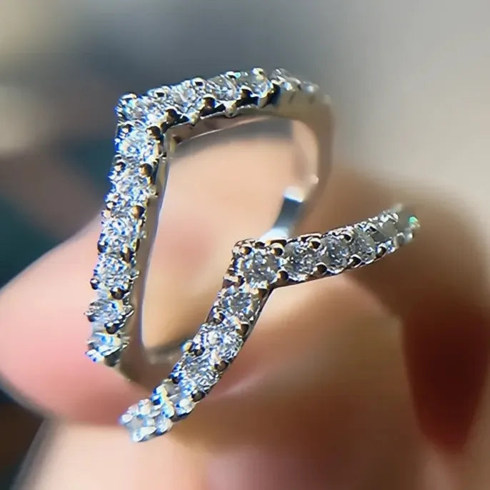Women’s V-Shaped Brass Ring with Cubic Zirconia Geometric Wedding Band