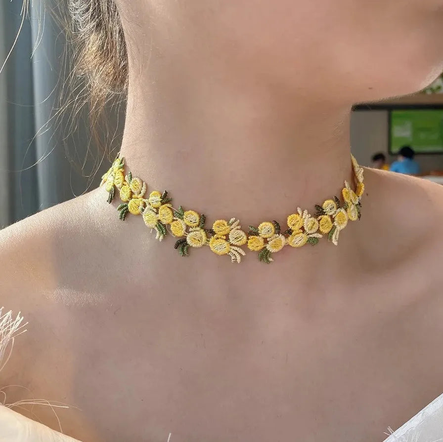 Lace Embroidery Flower Choker Necklace for Women Girls Fashion Accessory