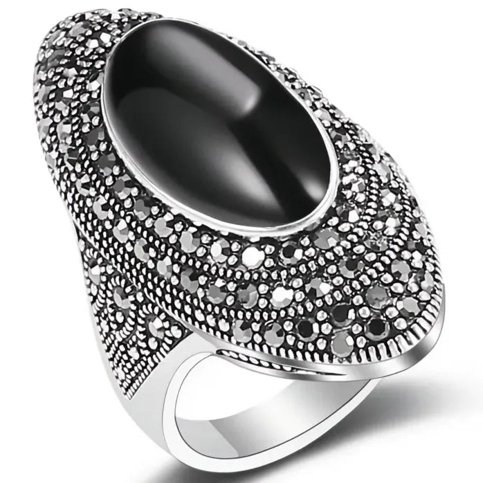 Vintage Style Black Stone Zinc Alloy Wedding Band Ring for Women