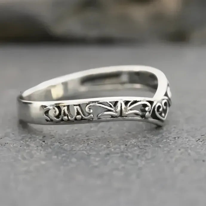 V Shaped Hollow Out Finger Ring for Women Vintage Brass Jewelry