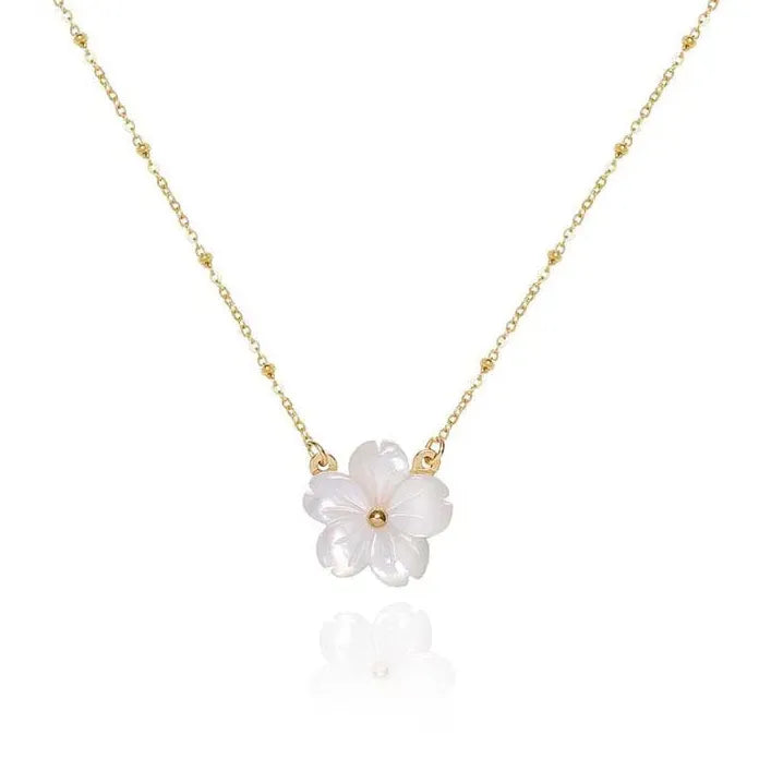 Vintage Gold Flower Pendant Necklace for Women Stainless Steel Heart Chain