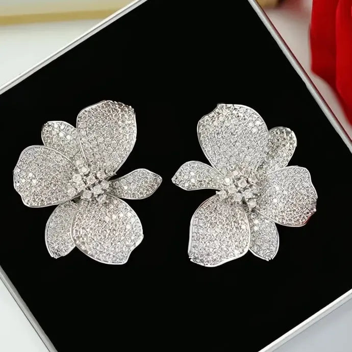 Elegant Flower Design Copper Alloy Stud Earrings with Pink White CZ for Women