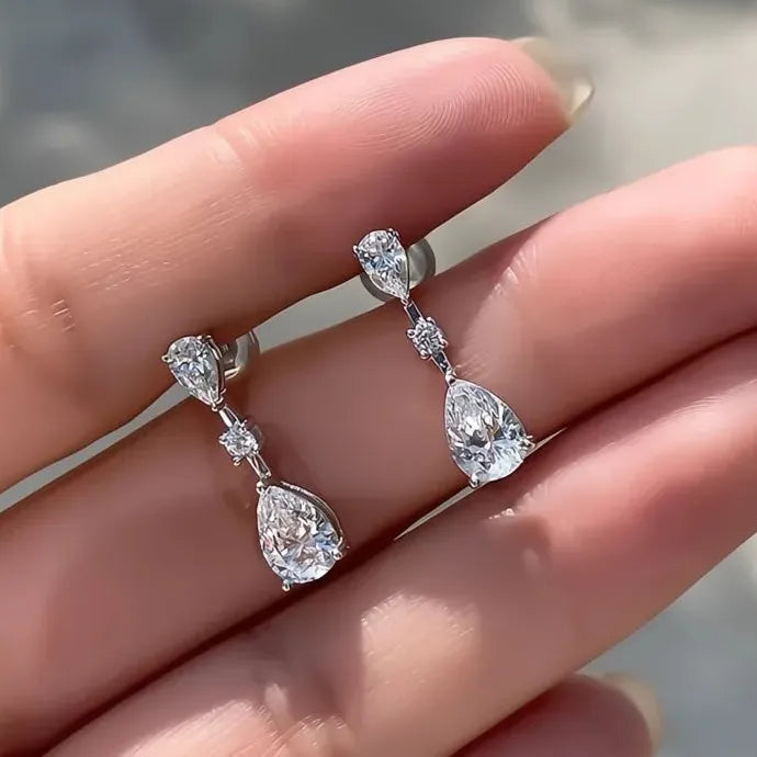 Chic Crystal Waterdrop Cubic Zirconia Drop Earrings for Women Copper Alloy