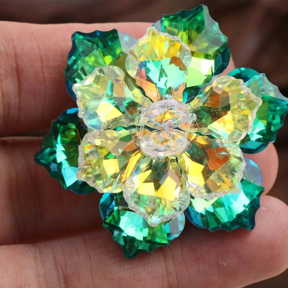 Classic Floral Brooch for Wedding Party Gift Men & Women