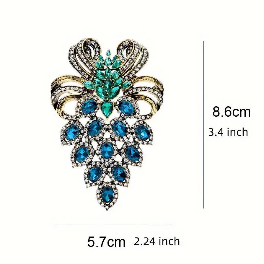 Classic Openwork Grape Fruit Brooch Jewelry for Men and Women