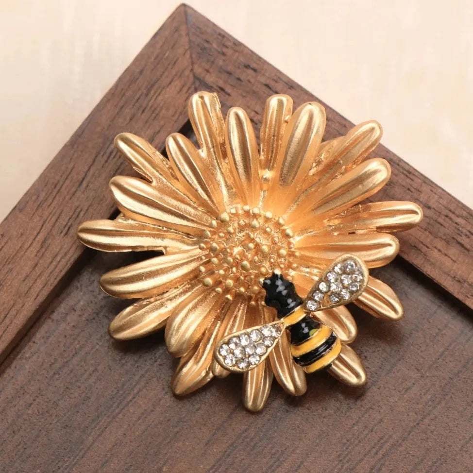 Classic Animal Brooch Pins Cat Lizard Flower Spider Insect Jewelry