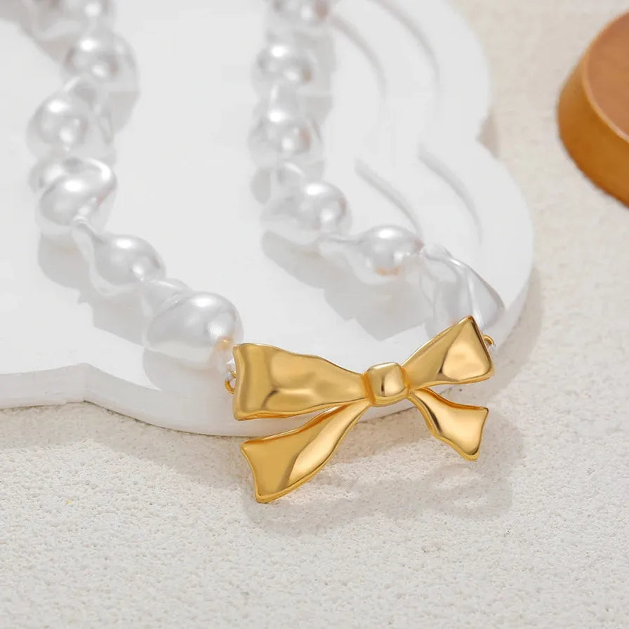 Handmade Gold Bowknot Pendant Irregular Baroque Pearl Necklace for Women