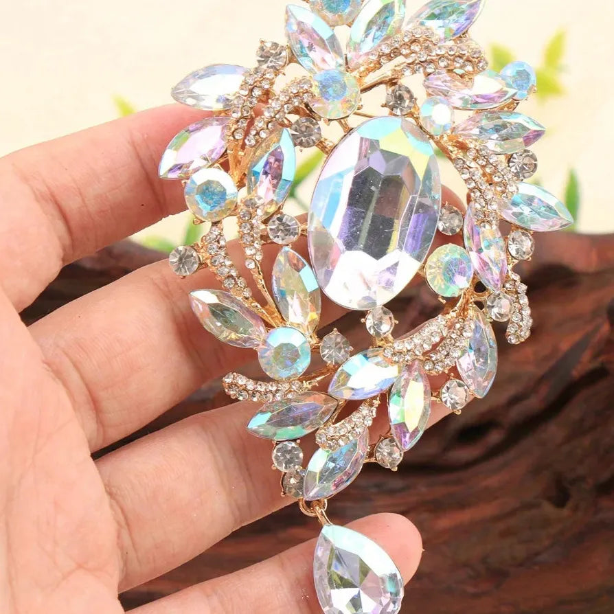 Vintage Openwork Tassel Flower Brooch Classic Gift for Men Women