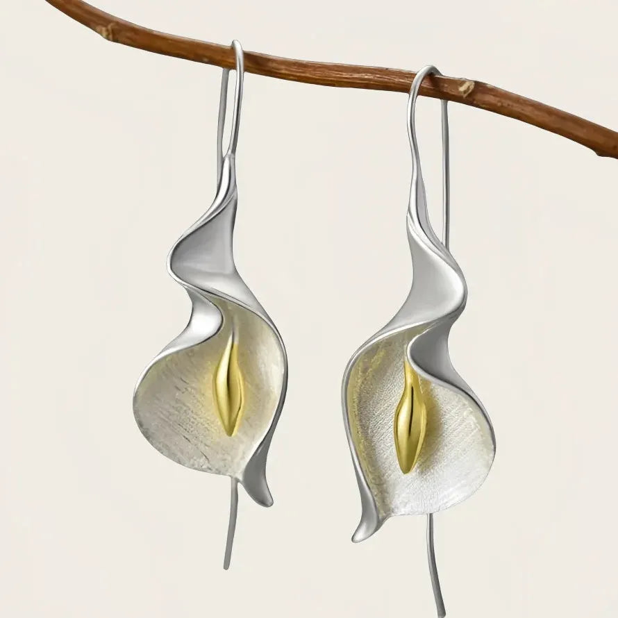 Blooming Flower Hook Earrings for Women Zinc Alloy Gold Silver Dangle Jewelry