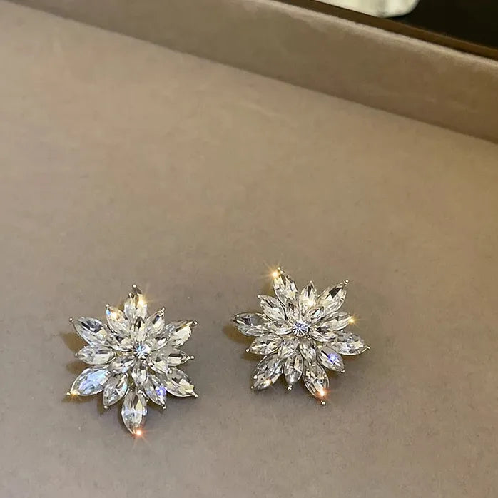 2024 Classic Korean Geometric Zircon Gold Color Earrings for Women