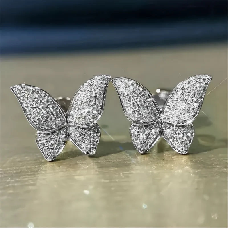 Fancy Cubic Zirconia Stud Earrings for Women Delicate Geometric Design Fashion Jewelry Luxury Wedding Party Accessories