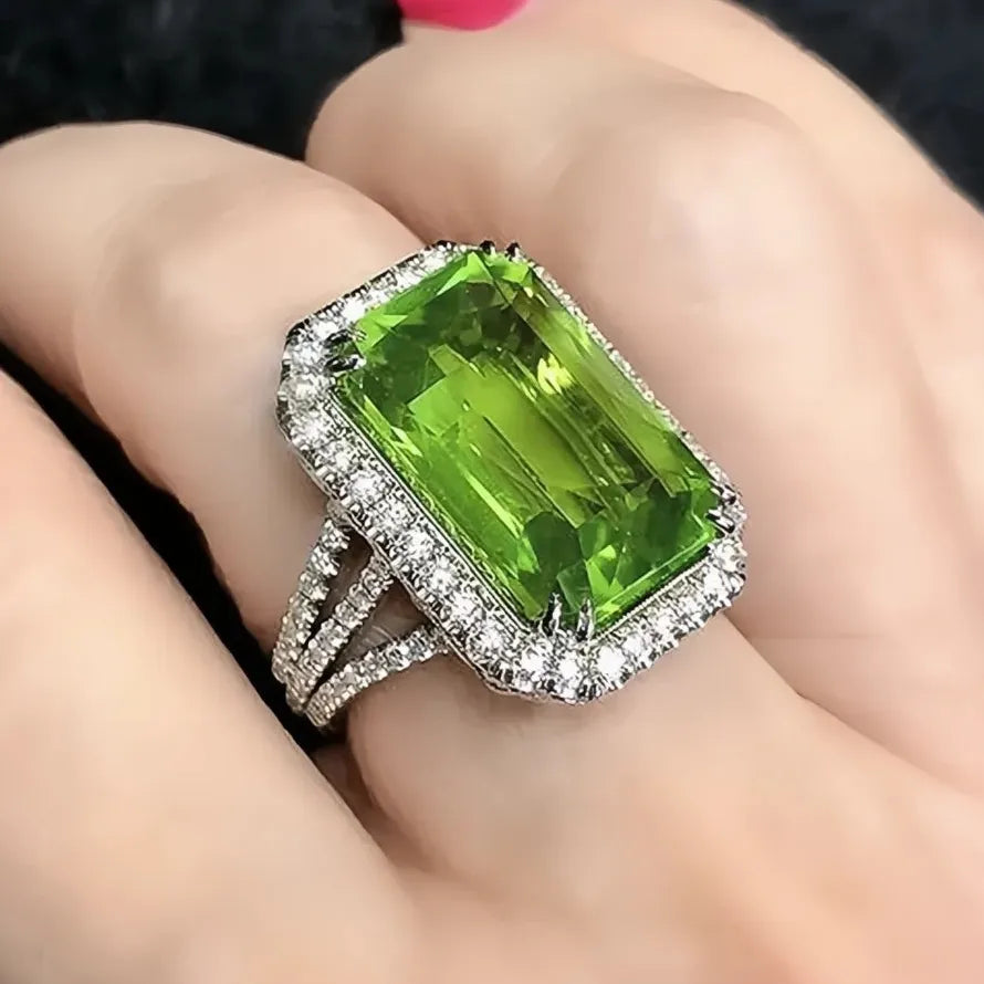 Elegant Big Green CZ Geometric Brass Wedding Band Ring for Women Luxury
