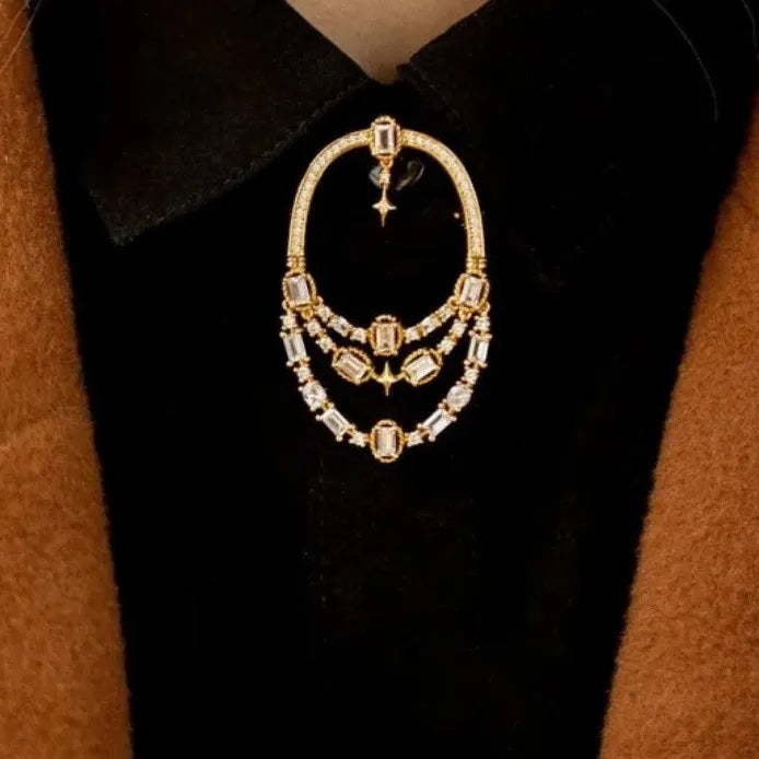 Vintage Luxury Rhinestone Openwork Brooch for Women Coats Elegant Style