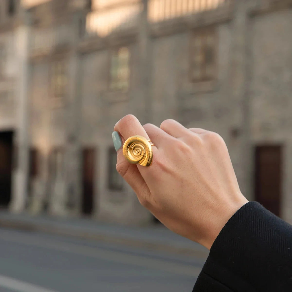 18K Gold Plated Stainless Steel Vintage Snail Shell Opening Ring for Women