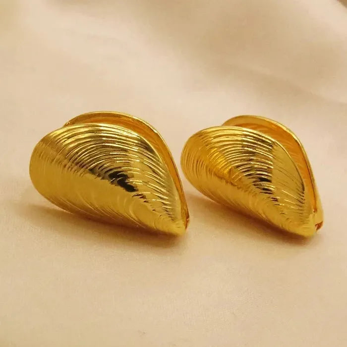 Striped Heart Drop Earrings for Women Gold Zinc Alloy Retro Ball