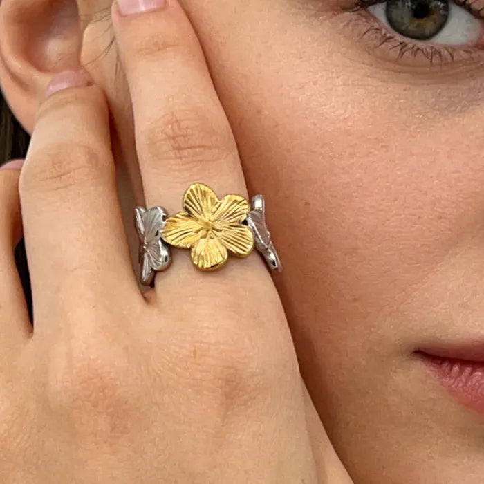 Adjustable Stainless Steel Flower Ring for Women Vintage Party Jewelry Gift