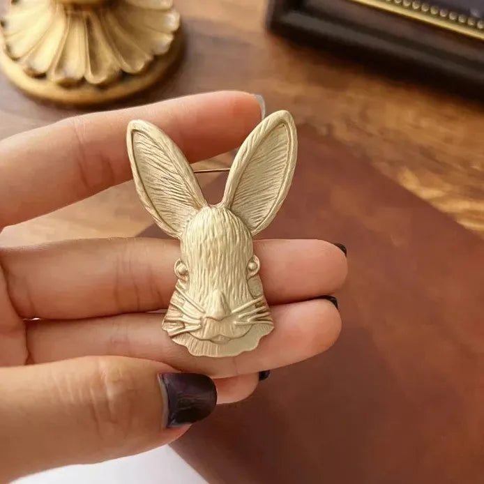 Vintage Matte Gold Big Ears Bunny Brooch for Women Elegant Gift Accessory