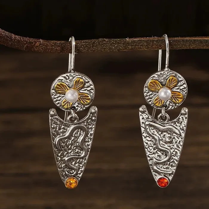 Retro Geometric Carved Pattern Zinc Alloy Drop Earrings with Imitation Pearls for Anniversaries and Birthdays