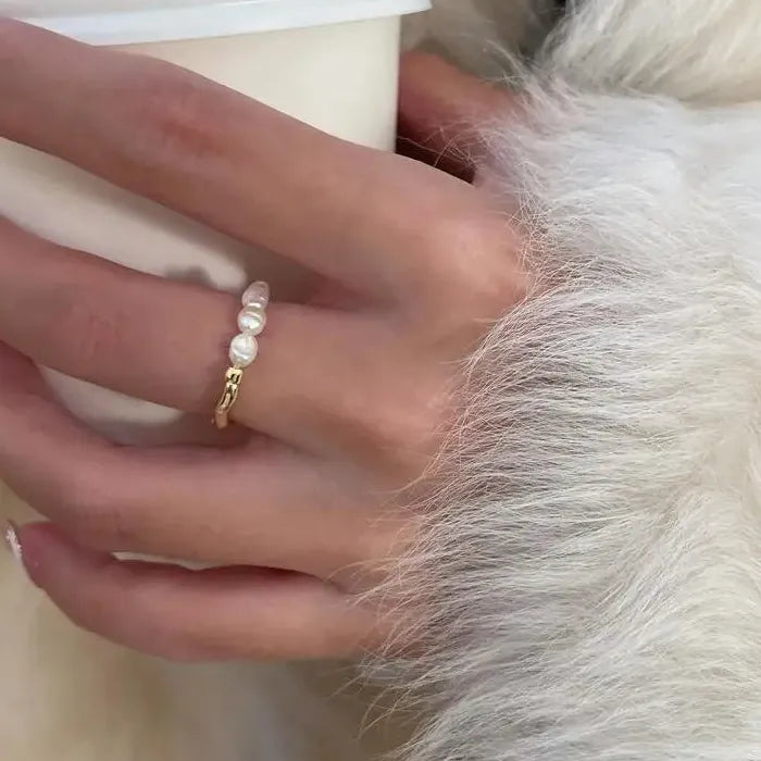 Elegant Retro Irregular Pearl Cocktail Ring for Women Wedding Party Jewelry