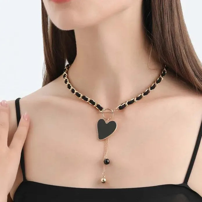 2025 Black Heart Pendant Necklace Women Punk Vintage Velvet Chain Jewelry