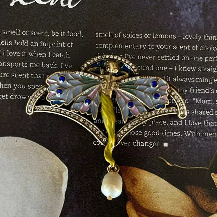 Vintage Butterfly Tassel Brooch Pin Classic Jewelry for Women