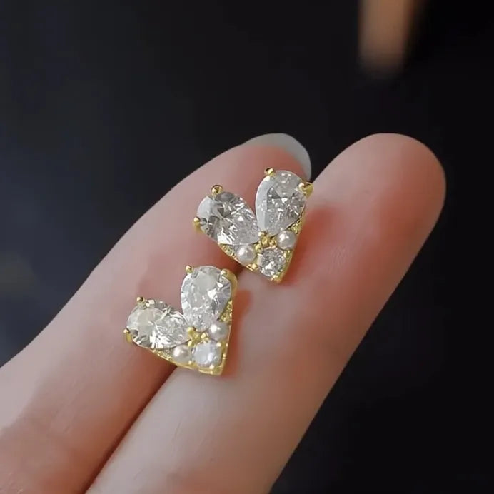 Geometric Heart Stud Earrings with Imitation Pearl for Women & Girls