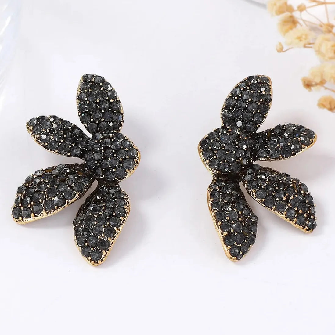 Vintage Black Zircon Crystal Plant Stud Earrings for Women Nature Jewelry