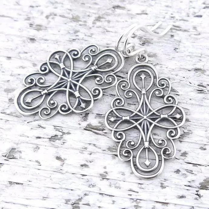 Minimalist Silver Metal Geometric Hollow Carving Dangle Earrings for Women Vintage Jewelry