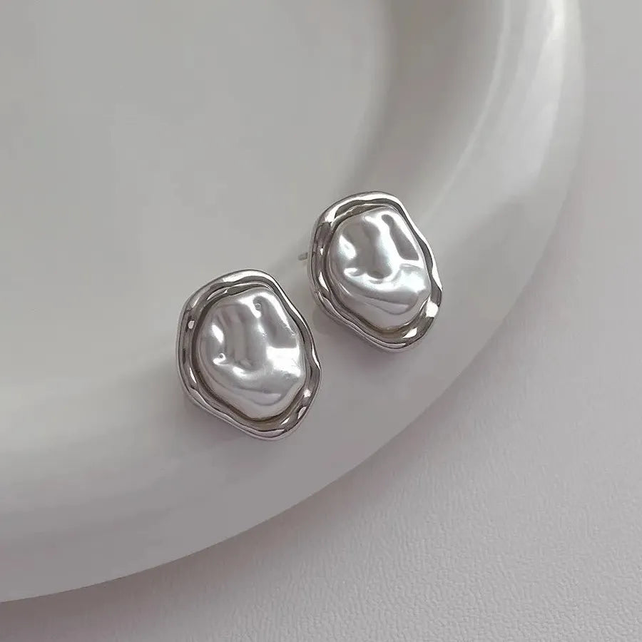 Geometric Irregular Pearl Zinc Alloy Earrings Women 2026 Minimalist Gift