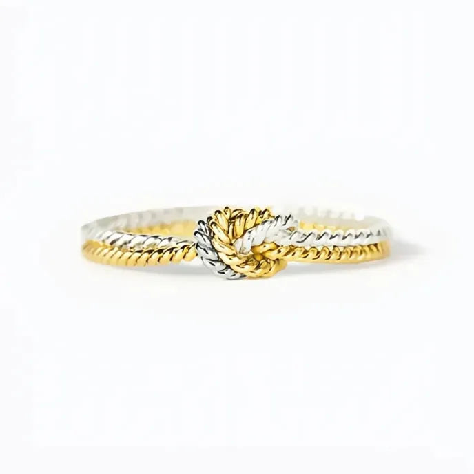 Two-Tone Twisted Brass Ring for Women, Geometric Lines, Daily Wear Jewelry