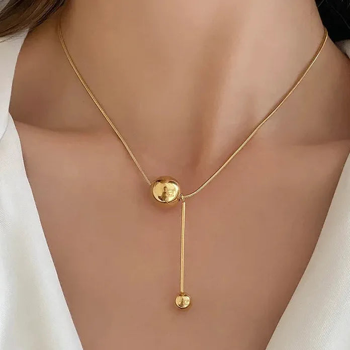 Simple Golden Circle Pendant Stainless Steel Non-Fading Necklace for Women