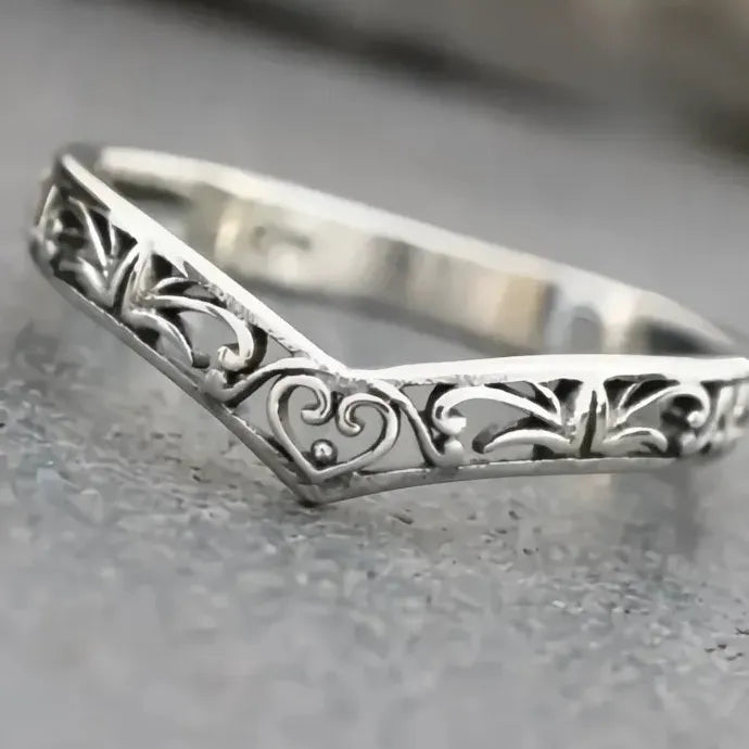 V Shaped Hollow Out Finger Ring for Women Vintage Brass Jewelry