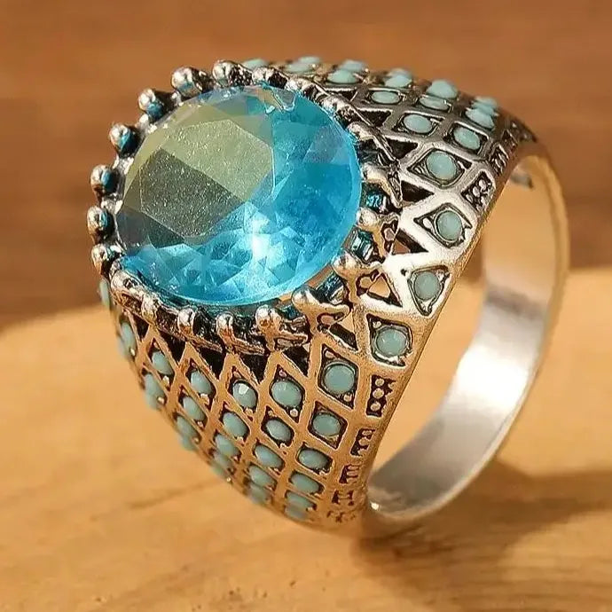 Round Inlaid Blue Stone Zinc Alloy Two Tone Engagement Wedding Ring for Men Women