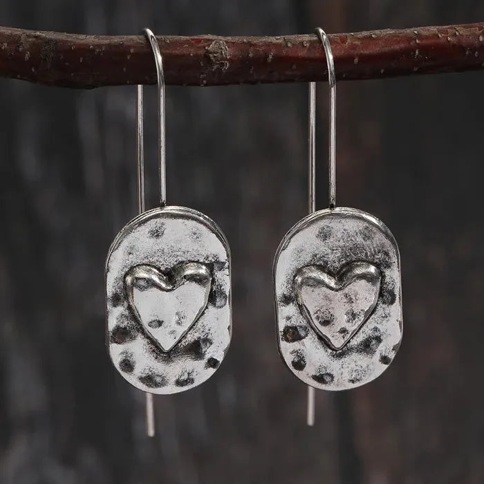 Vintage Heart Zinc Alloy Oval Drop Earrings for Women Romantic Gift