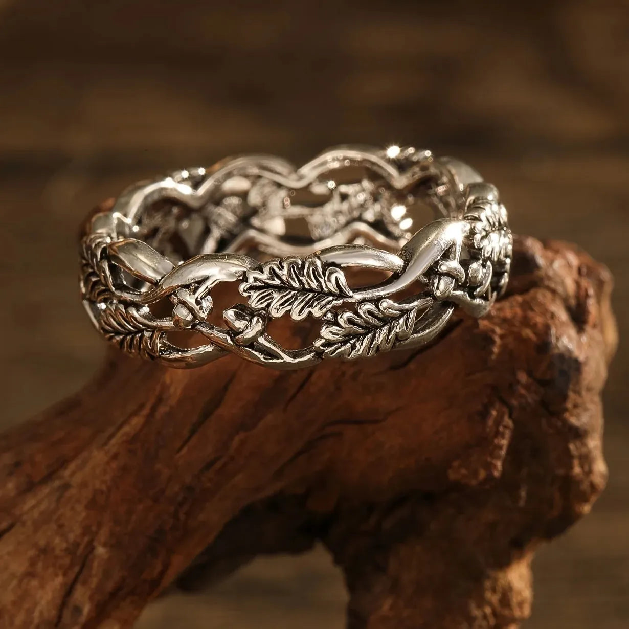 Creative Women's Vintage Zinc Alloy Branch Leaf Twist Ring Jewelry Gift