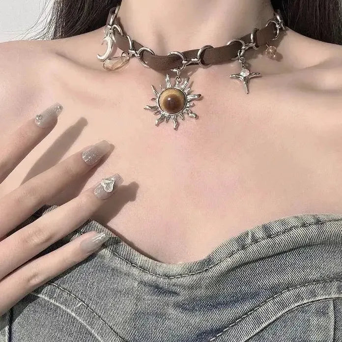 Retro Y2K Brown Opal Sun Geometric Circle Pendant Necklace Men Women Hip Hop Grunge Jewelry
