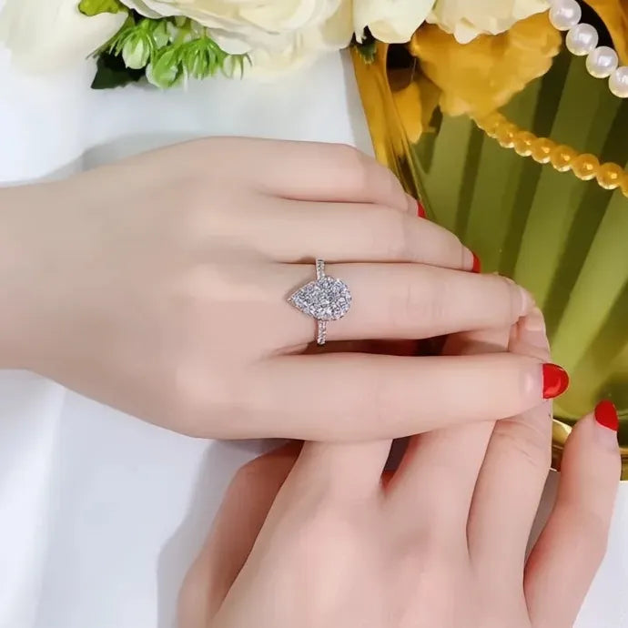 Pear Shaped Silver Color Cubic Zirconia Wedding Ring for Women Brass Jewelry