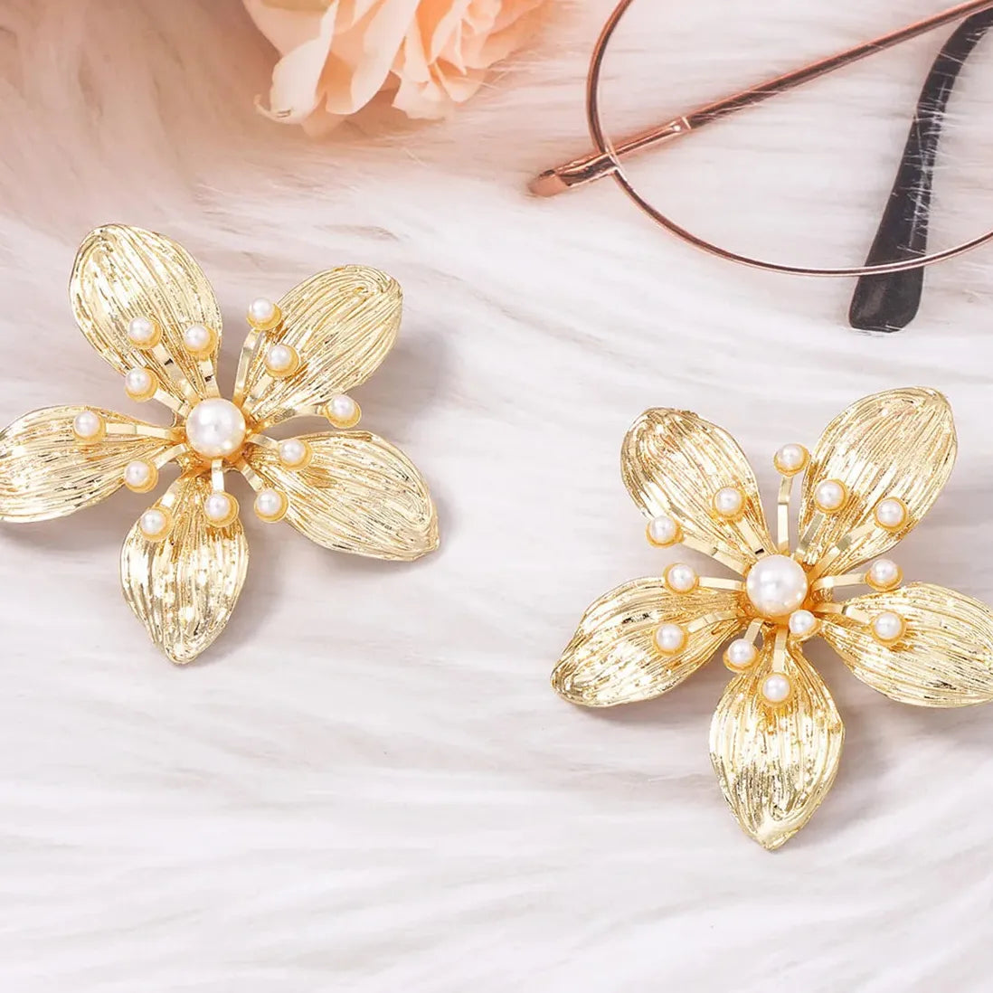 Vintage Texture Large Flower Pearl Drop Earrings for Women Jewelry Gift