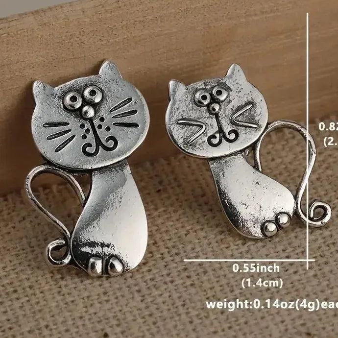 Cute Cat Design Metal Earrings for Women Simple Fashionable Zinc Alloy
