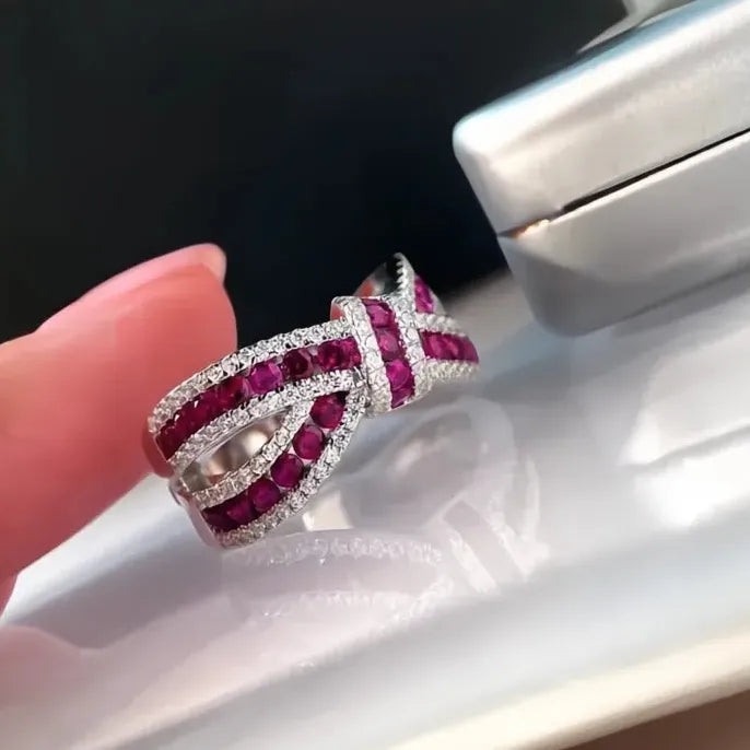 Gorgeous Women’s Fashion Finger Ring with Bright Cubic Zirconia Wedding Party Jewelry