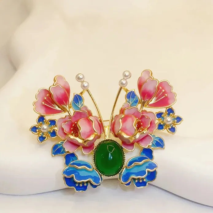 Classic Flower Butterfly Brooch Women’s Corsage Pin Elegant Accessory