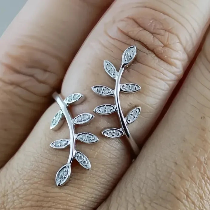 Delicate Leaf Cocktail Ring with Cubic Zirconia for Women Engagement