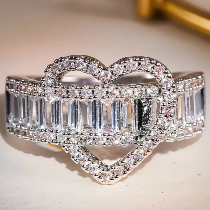 Heart-Shaped Cubic Zirconia Brass Ring Women Wedding Anniversary Gift