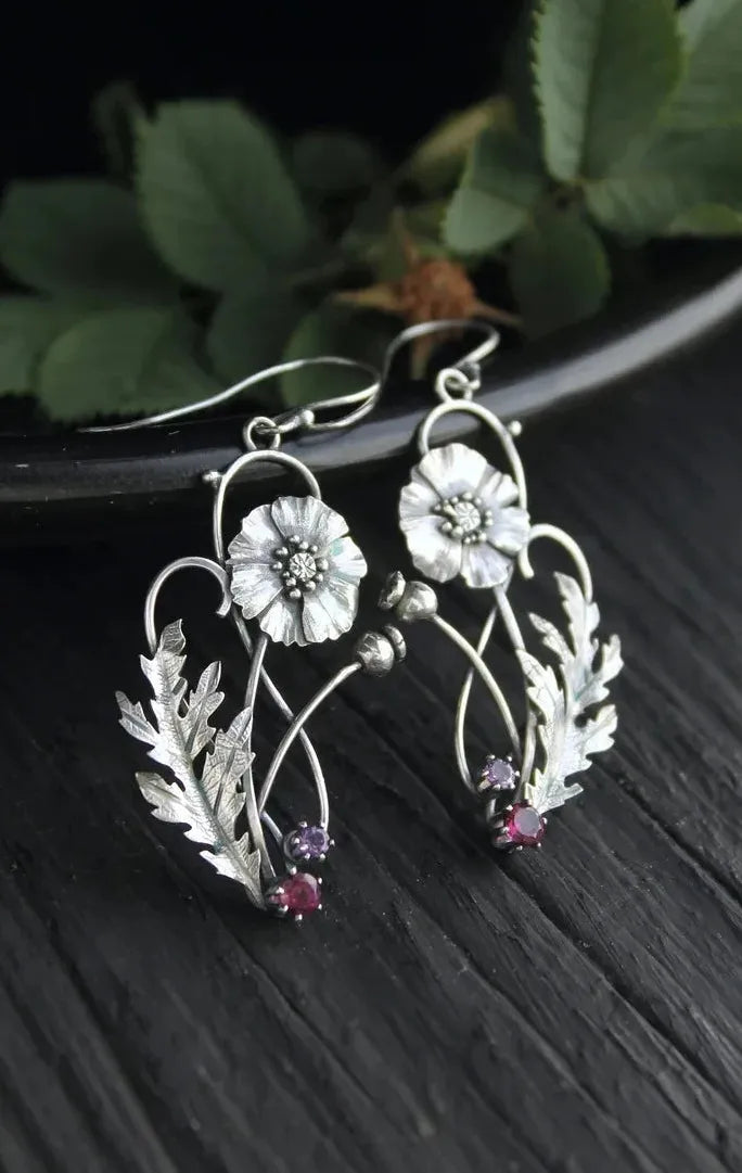Vintage Zinc Alloy Leaf Drop Earrings with Red Stone Inlay for Women